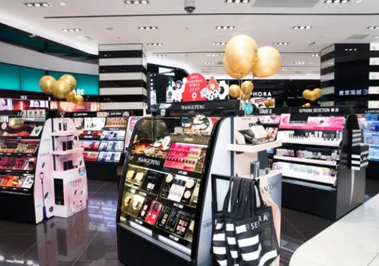 絲芙蘭黑卡和金卡哪個級別高?絲芙蘭金卡可以免費化妝嗎