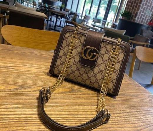 lv為什么官網有貨專柜沒貨?lv官網買的包包可以去專柜售后嗎