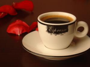 空腹喝咖啡對(duì)健康的影響-什么時(shí)候不宜喝咖啡？