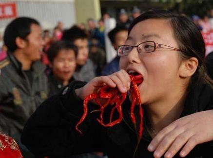 ʲô�˲��ܳ���������ô�������������ϻ�