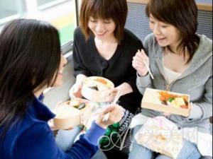 上班族帶飯要注意什么？挑對飯盒和食物才健康