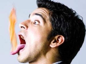 口腔“上火”喝涼茶有用嗎?口腔上火吃什么好