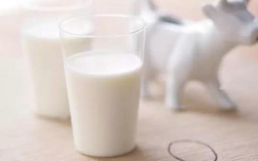 牛奶不能與什么食物同食 牛奶橘子一起吃怎么補救