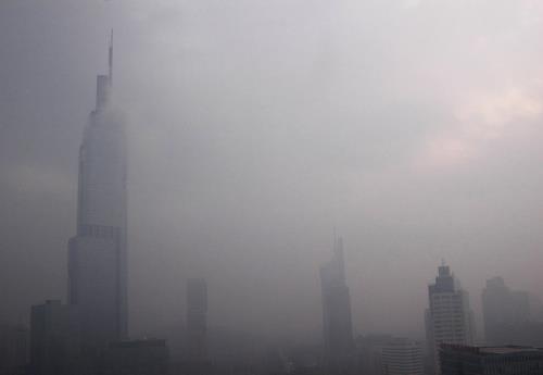 �������� �l�����Ȍ��֘���ġ��F���족