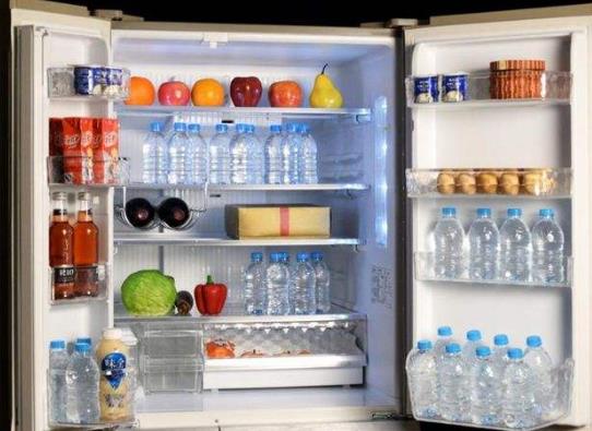 冰箱調(diào)到幾檔不易結(jié)冰?冰箱為什么總是結(jié)很多冰