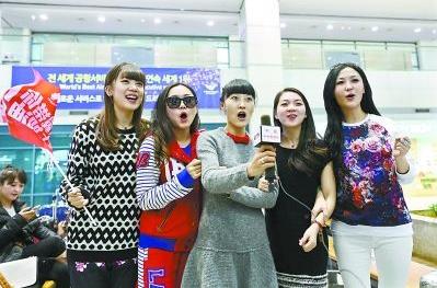 ۬�������������M�����������������O���������T�t������(��������)