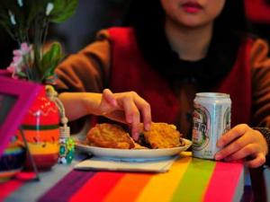 ?炸雞和啤酒是什么意思?初雪,炸雞和啤酒在哪里