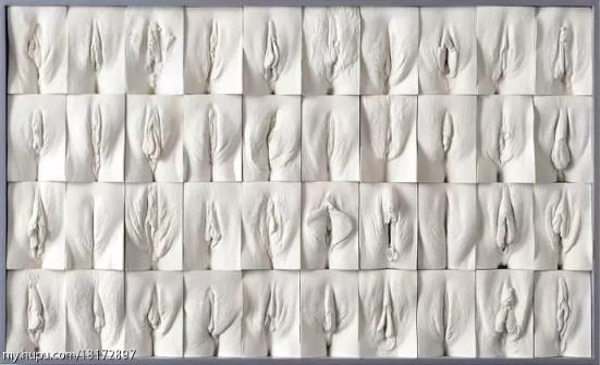 奇!英國男藝術家造女陰木耳長城