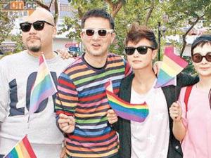 何韻詩出柜，當(dāng)眾高呼我是同志，父母親力挺