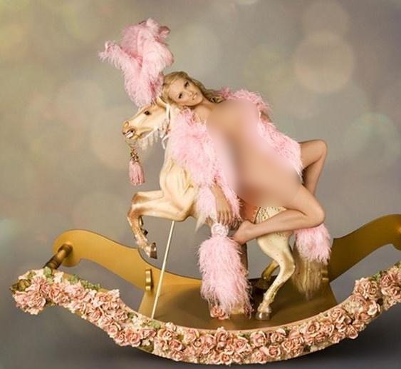 �������wС���ِ��Ļ������36�q���G�����Z��܊�^㕣�ȫ����Ƭ�ع�(�M�D)