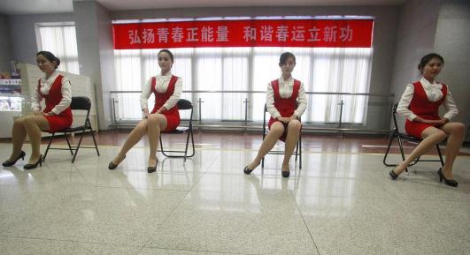 ��(j��)���F·�ִ��\(y��n)��Ů־Ը��¶���ȣ��RPС��ȹ?ji��)�y�GĨ��������(�M�D)