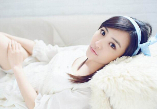 女性吃黑巧克力幫之降低食欲