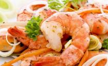 吃海鮮可以喝啤酒嗎？吃海鮮喝啤酒會得痛風嗎