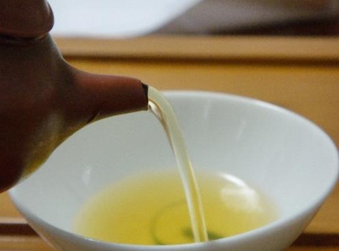 沏茶的最佳水溫是多少？多高的水溫泡茶最好