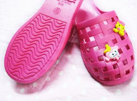 如何制作防滑拖鞋？拖鞋防滑小竅門(mén)