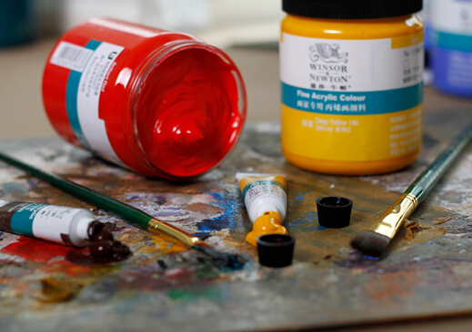 丙烯顏料怎么洗？丙烯顏料有毒嗎