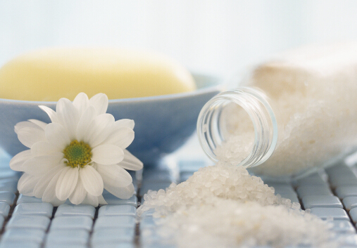 食鹽的量要怎么控制？吃鹽多會(huì)上癮嗎？