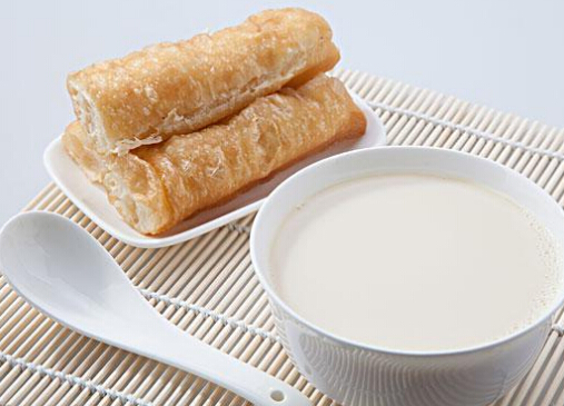 管不住自己的嘴想要猛吃怎么辦？