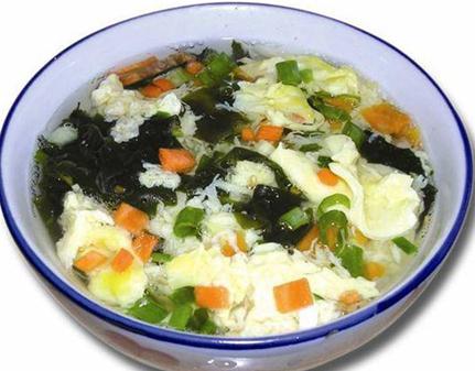 紫菜蛋花湯：紫菜的營養(yǎng)價值-紫菜的功效與作用