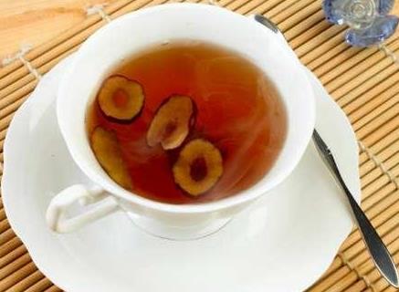 大棗泡水有哪些禁忌？紅棗泡水喝有什么好處