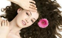 甩掉干燥頭發(fā) 擁有柔順秀發(fā)