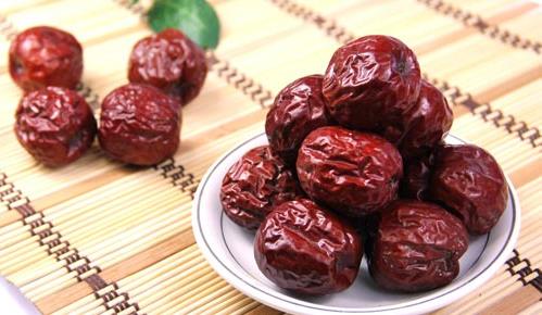 月經(jīng)期可以吃紅棗嗎？月經(jīng)期吃紅棗的注意事項(xiàng)