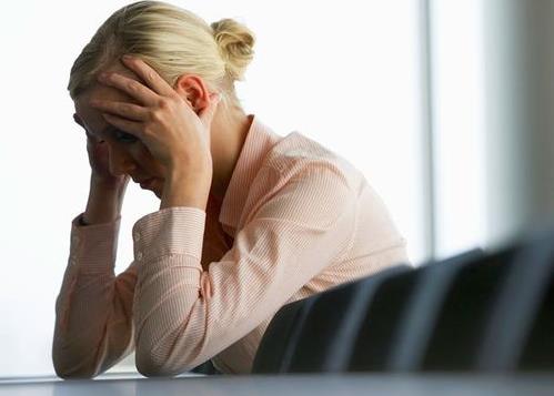 女人腎虛的癥狀有哪些？腎虛吃什么補(bǔ)？女人腎虛吃什么食物