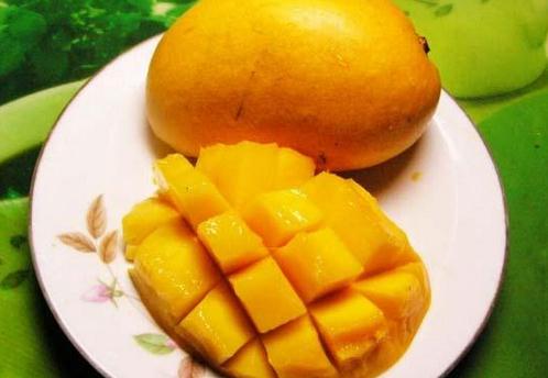 經(jīng)期吃芒果危害大？經(jīng)期可以吃芒果