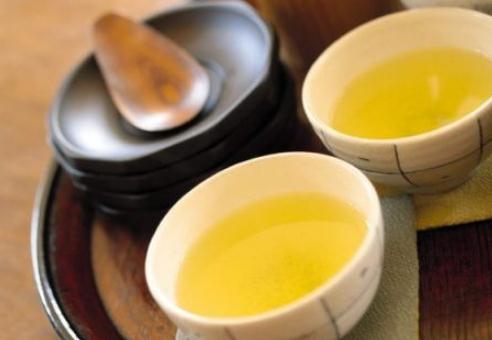 月經(jīng)期間飲食禁忌-吃什么導(dǎo)致痛經(jīng)？