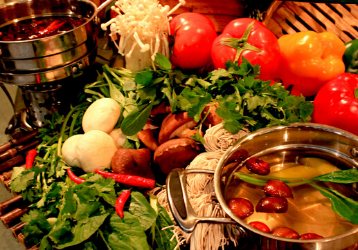 貪吃火鍋導(dǎo)致不育？不孕不育的原因有哪些？