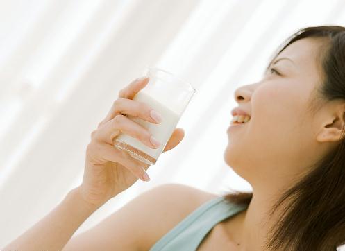 如何選購(gòu)牛奶？新鮮牛奶的選購(gòu)方法