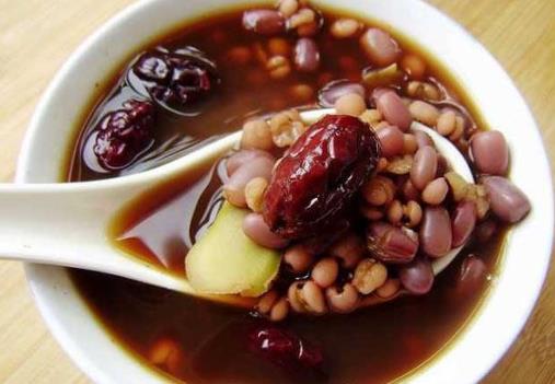 脾虛吃完涮火鍋后吃薏米養胃