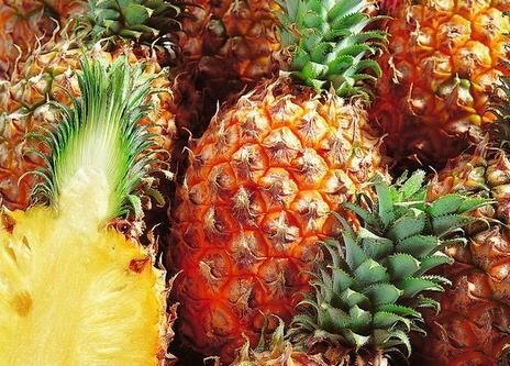 如何挑選菠蘿?菠蘿的做法大全