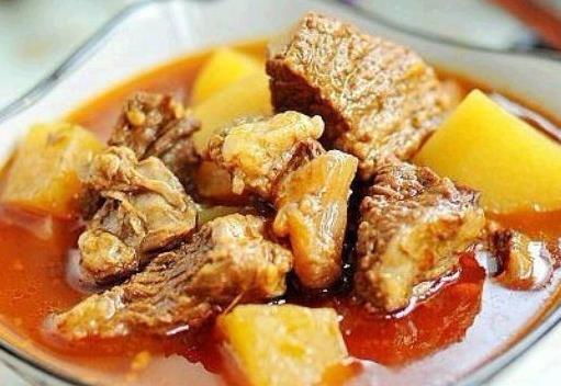 如何做土豆燉牛肉？土豆燉牛肉的做法