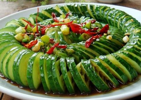 黃瓜怎么吃更有營養?黃瓜的營養搭配食譜