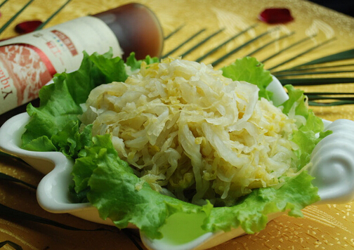 腌酸菜時加片維生素C-酸菜什么時候腌制好?