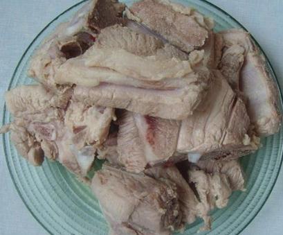 土豆燒排骨怎么做好吃?土豆燒排骨的做法