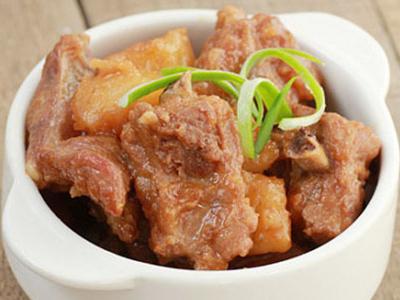 土豆燉排骨怎么做好吃?土豆燉排骨的做法