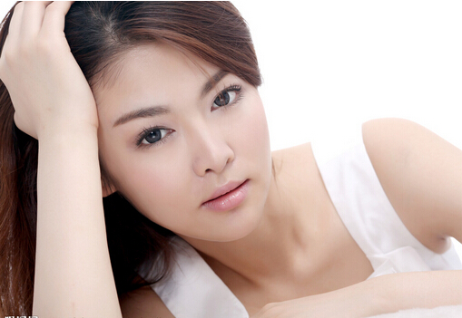 腿上有雞皮疙瘩-雞皮疙瘩怎么治？