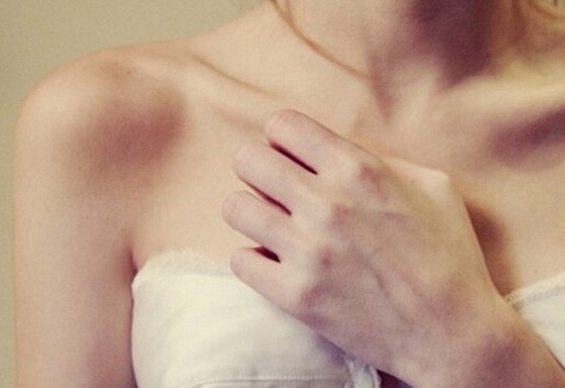 吃什么豐胸產品更有效果？如何快速豐胸