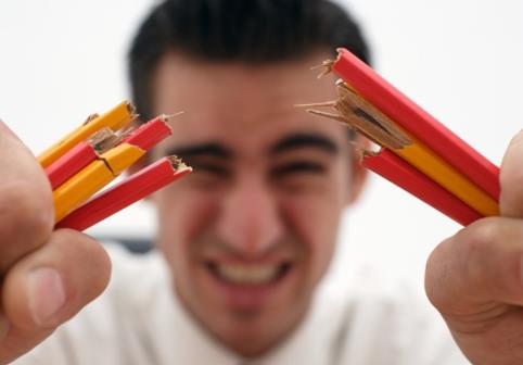 職場行為規范:上班族要遠離職場十大不雅行為