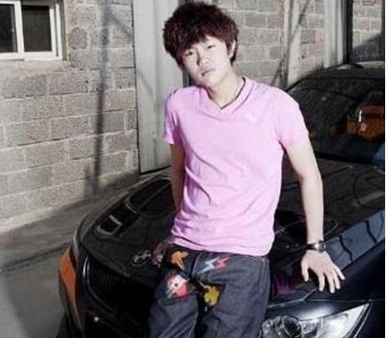 新航道英語(yǔ)的女教師李景華照片曝光，宋祖德爆李景華曾被李天一強(qiáng)暴28小時(shí)