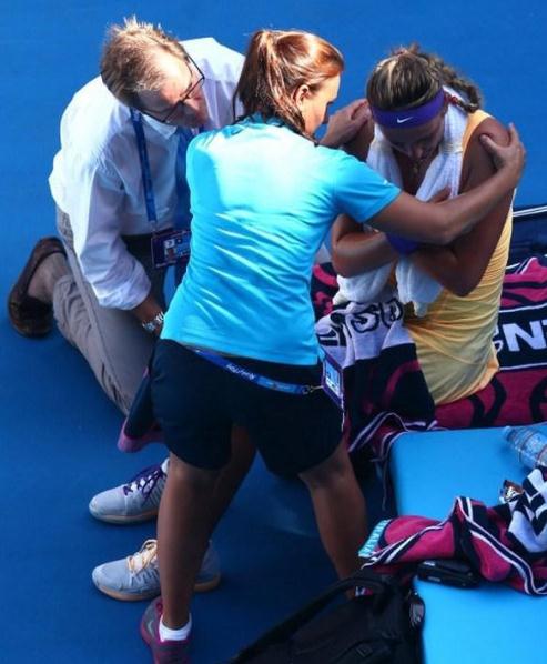 阿扎倫卡陷“傷停”風波，遭美媒痛批被諷刺演技可拿奧斯卡