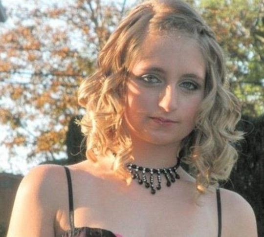 美國17歲少女一覺睡了64天,被稱真實(shí)版睡美人