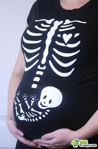 看看這些創意逆天的T恤啊!還敢穿得再夸張些嗎