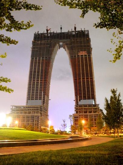 大秋褲穿上大頭鞋：蘇州“秋褲”樓穿上了“方頭鞋”