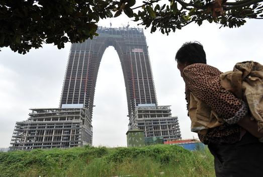 大秋褲穿上大頭鞋：蘇州“秋褲”樓穿上了“方頭鞋”