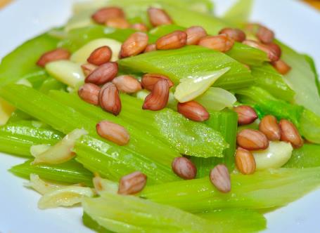 孕婦吃西芹有什么好處？孕婦吃西芹的做法