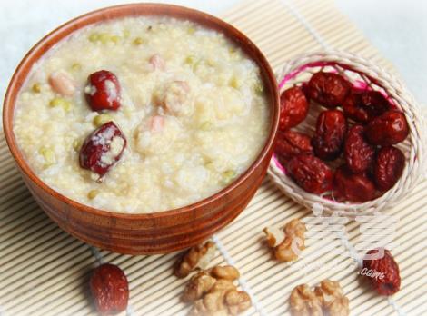 懷孕24周的營養(yǎng)食譜-懷孕24周的飲食注意事項(xiàng)