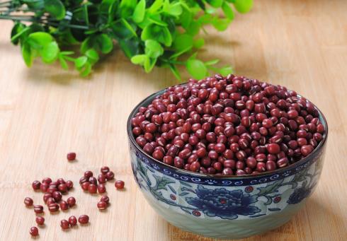 產(chǎn)婦吃紅豆有什么好處？產(chǎn)婦吃紅豆的做法
